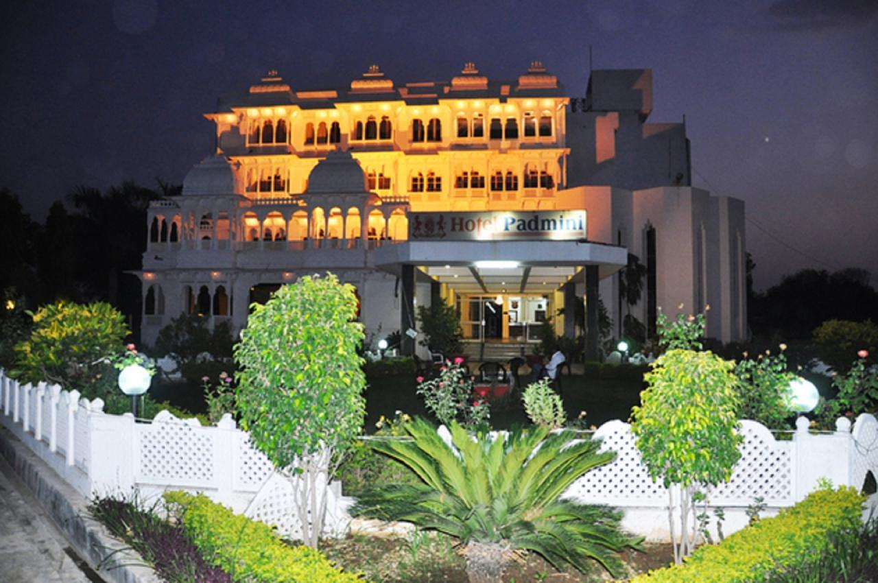 Hotel Padmini Chittorgarh Extérieur photo